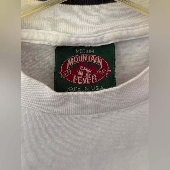 Vintage White Graphic T-Shirt Medium – Single Stitch - Picture 3 of 6